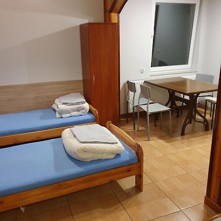 Noclegi Silesia Aster Tychy Quarto foto