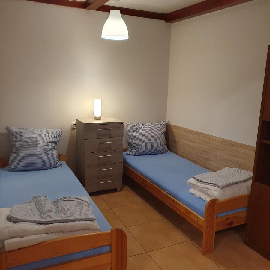 Noclegi Silesia Aster Tychy Quarto foto